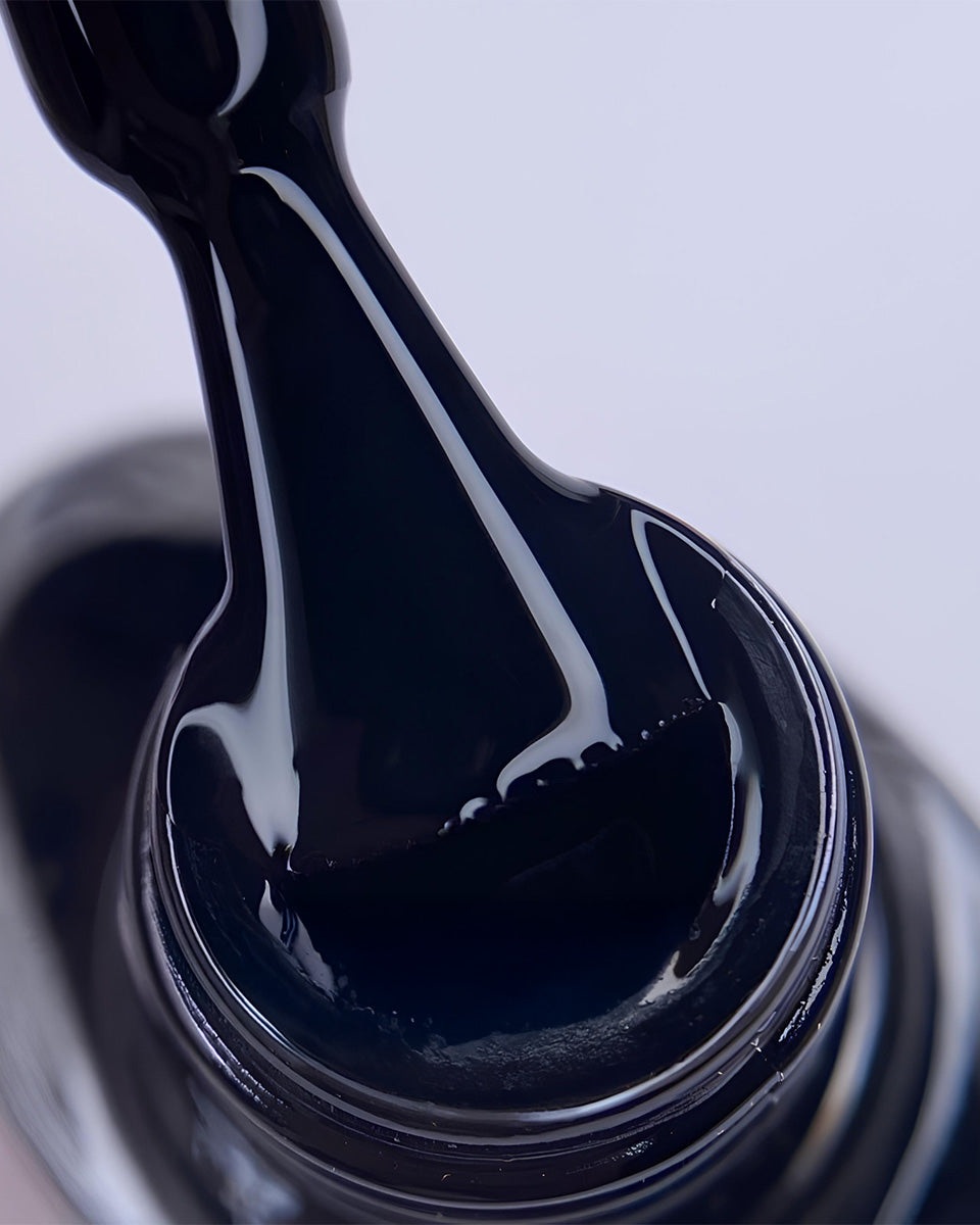 DARK Stamping Polish №01 Schwarz STICKY, 10 ml