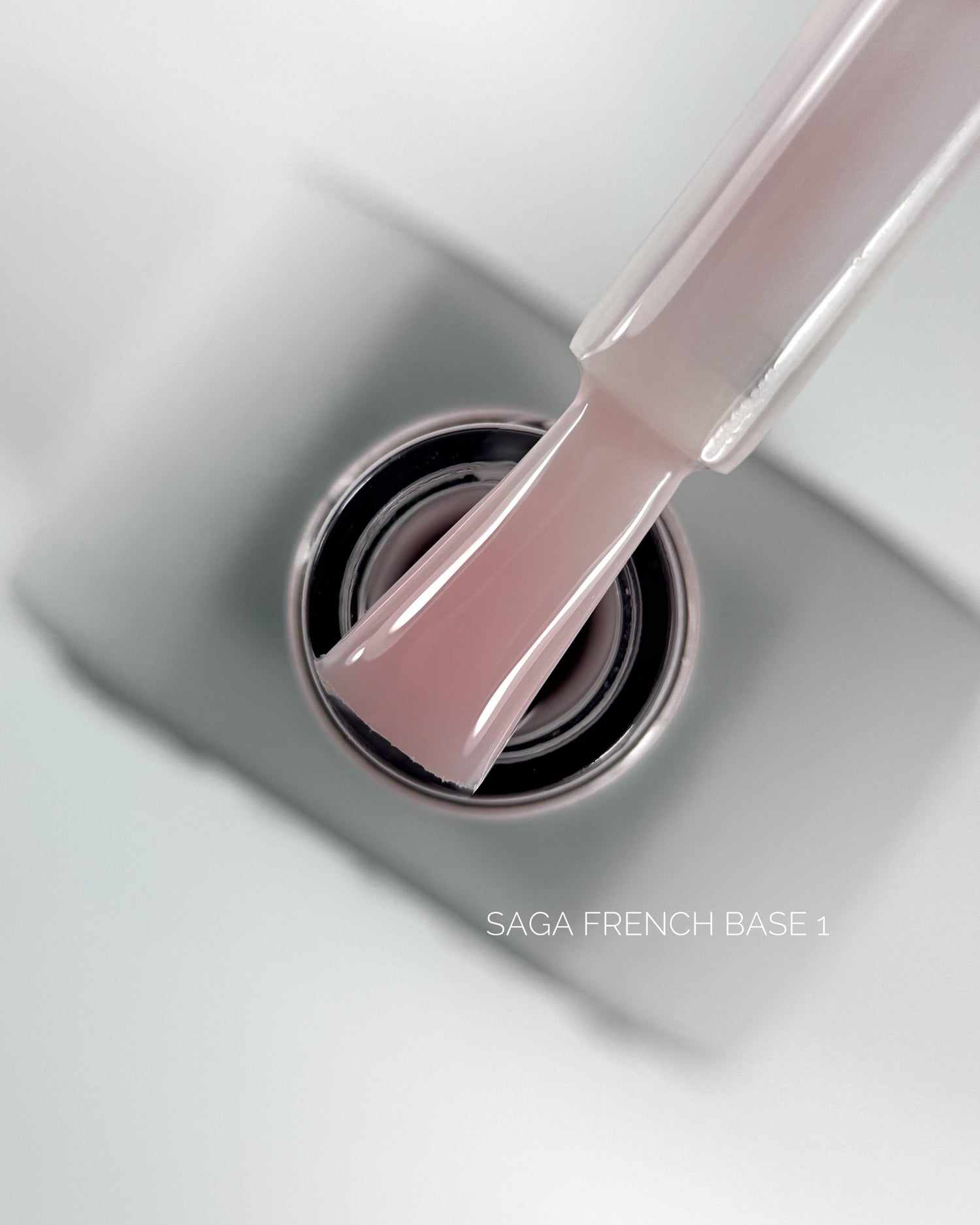 Saga French base 1, 9ml