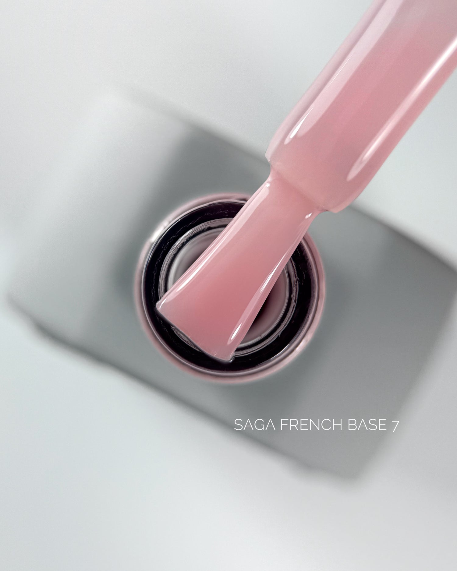 Saga French base 7, 9 ml