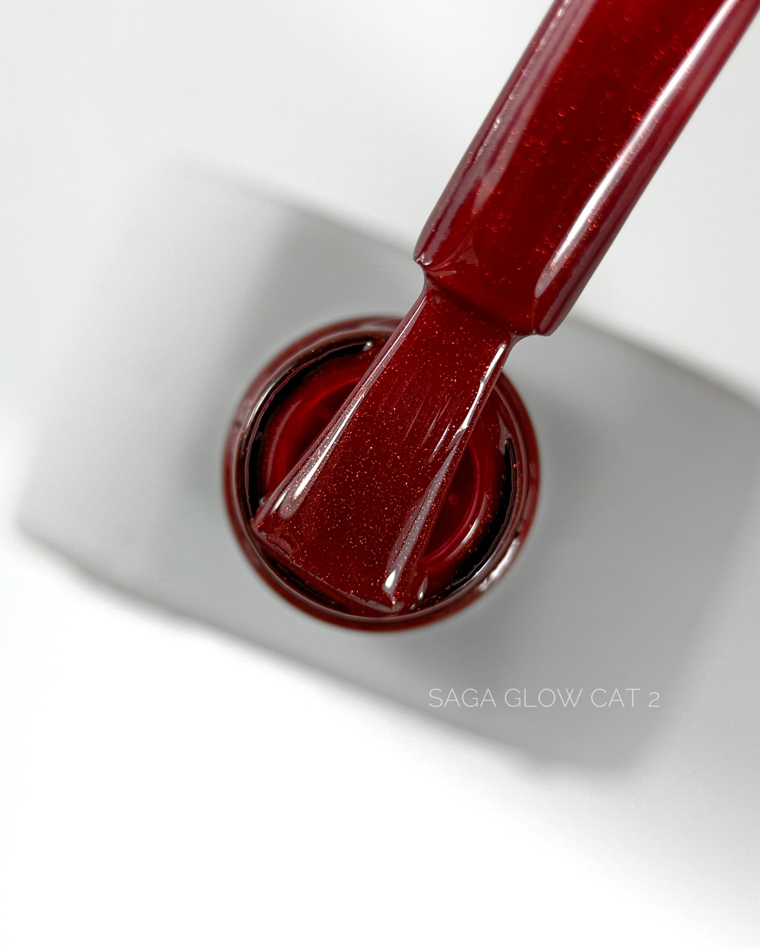Saga professional gel polish Glow Cat 02, 10 ml