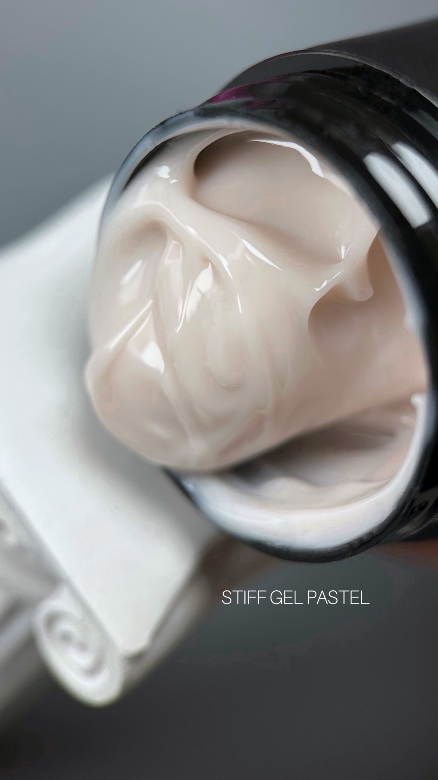 SAGA  STIFF Gel gel-jelly Pastel (cold beige), 15 ml