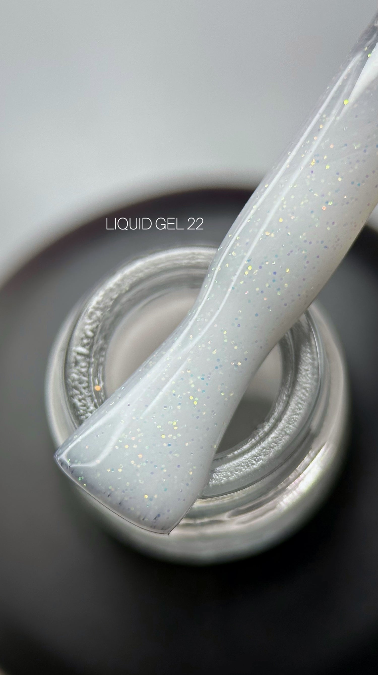 SAGA LIQUID GEL 22 (milky with microshine), 15 ml
